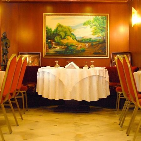 Legend Hotel Bejrut Zewnętrze zdjęcie